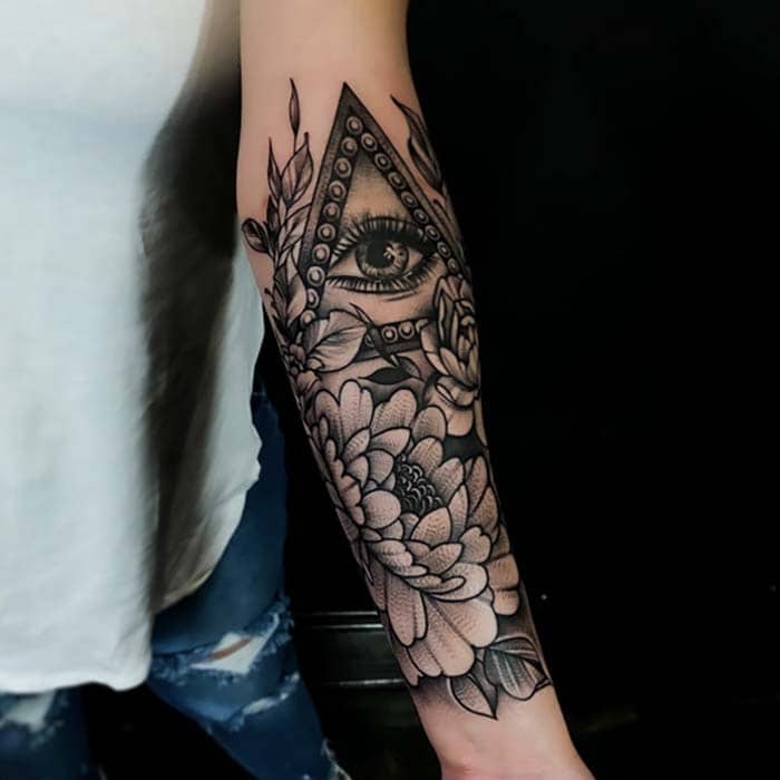 My new tattoo by Masu at basilica tattoo Las Vegas : r/TattooDesigns